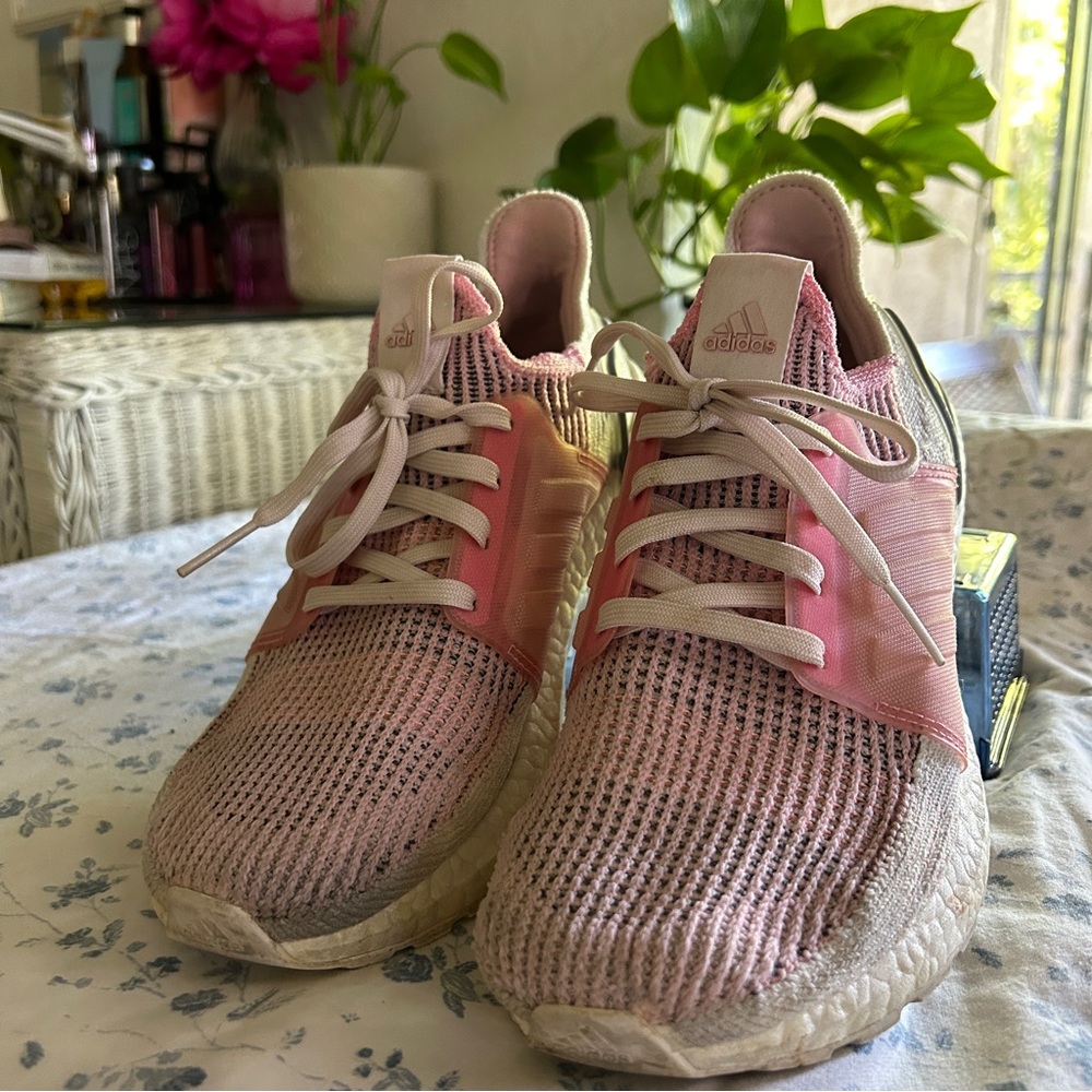 Ultraboosts True Pink